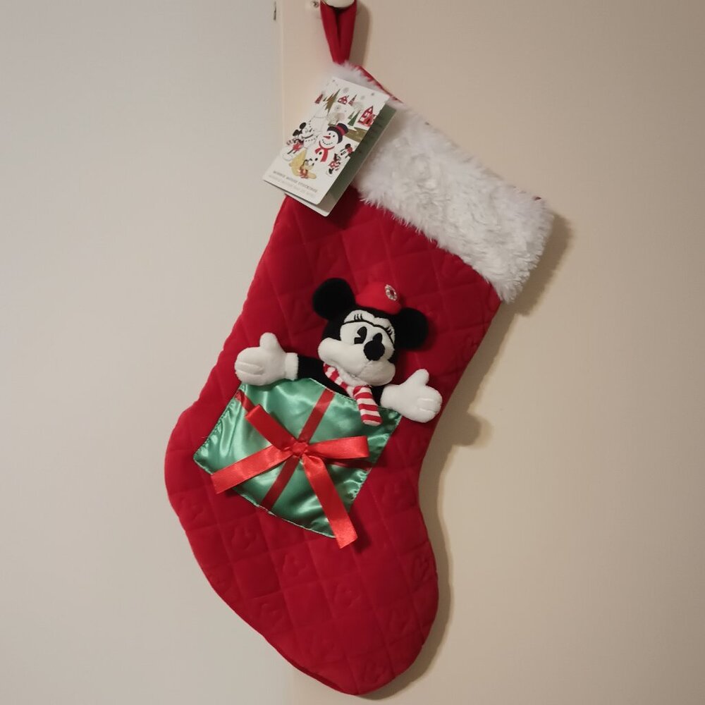 New~Disney's 3-D Plush 17" Red Velvet Quilted Christmas Stocking w/ Minnie Mouse